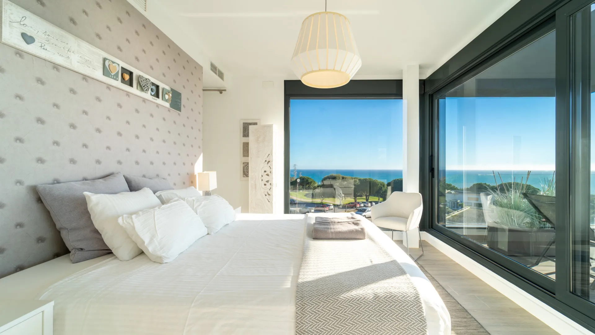 Cabopino villa for sale