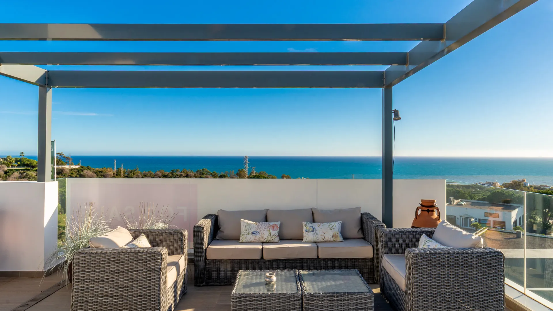 Cabopino villa for sale