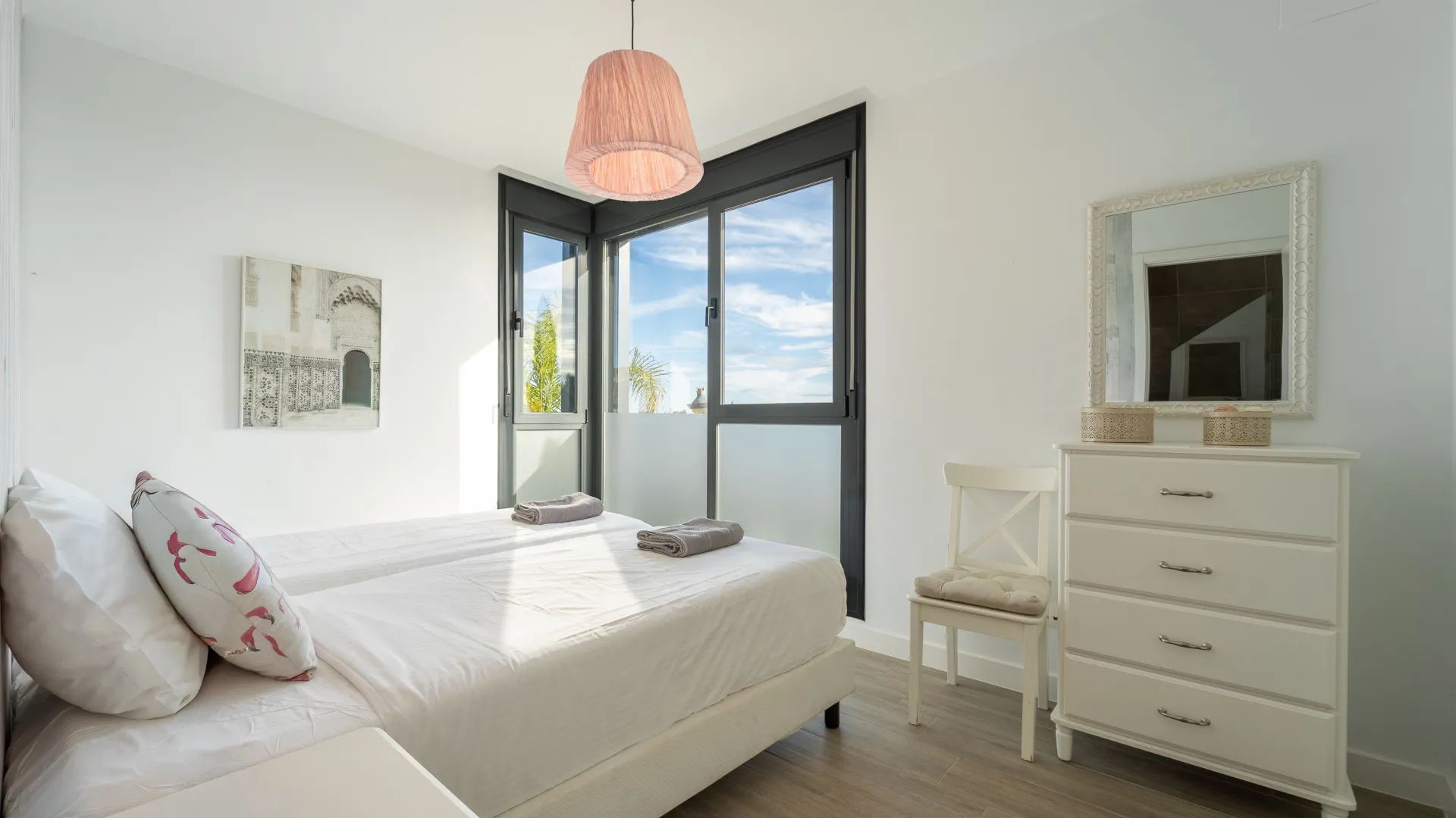 Cabopino villa for sale