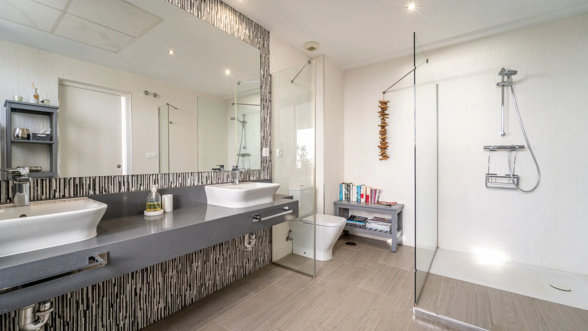 Cabopino villa for sale