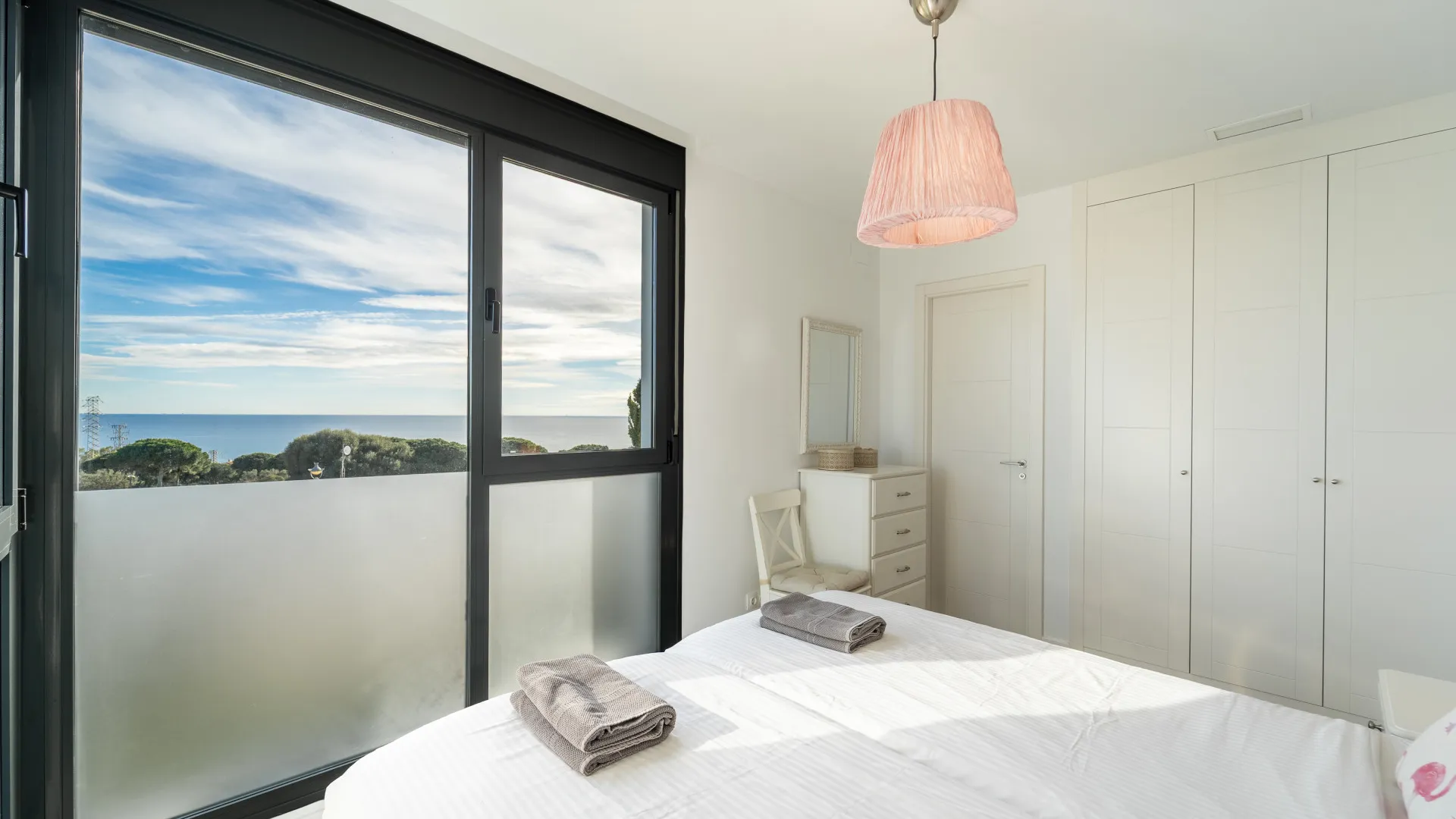 Cabopino villa for sale