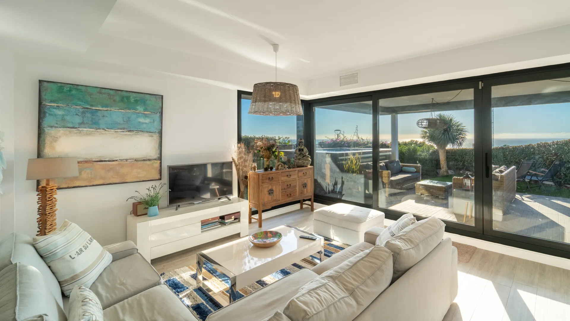 Cabopino villa for sale