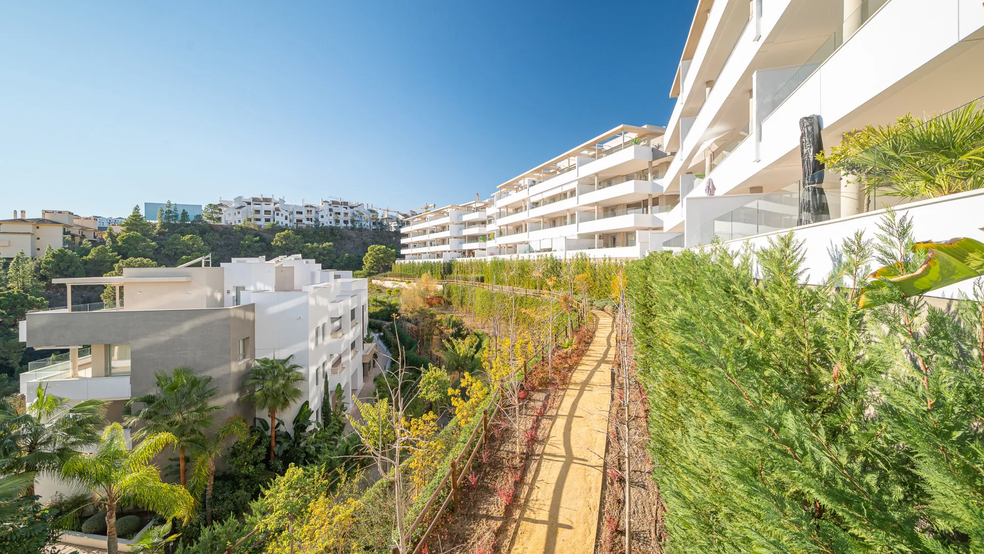 Atico duplex de 3 dormitorios a la venta en Botanic