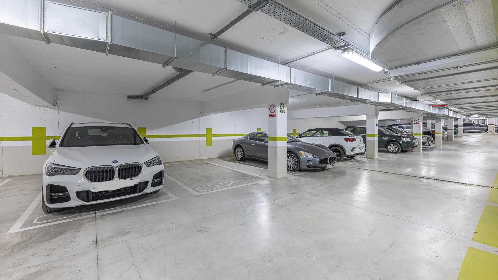 Atico duplex de 3 dormitorios a la venta en Botanic