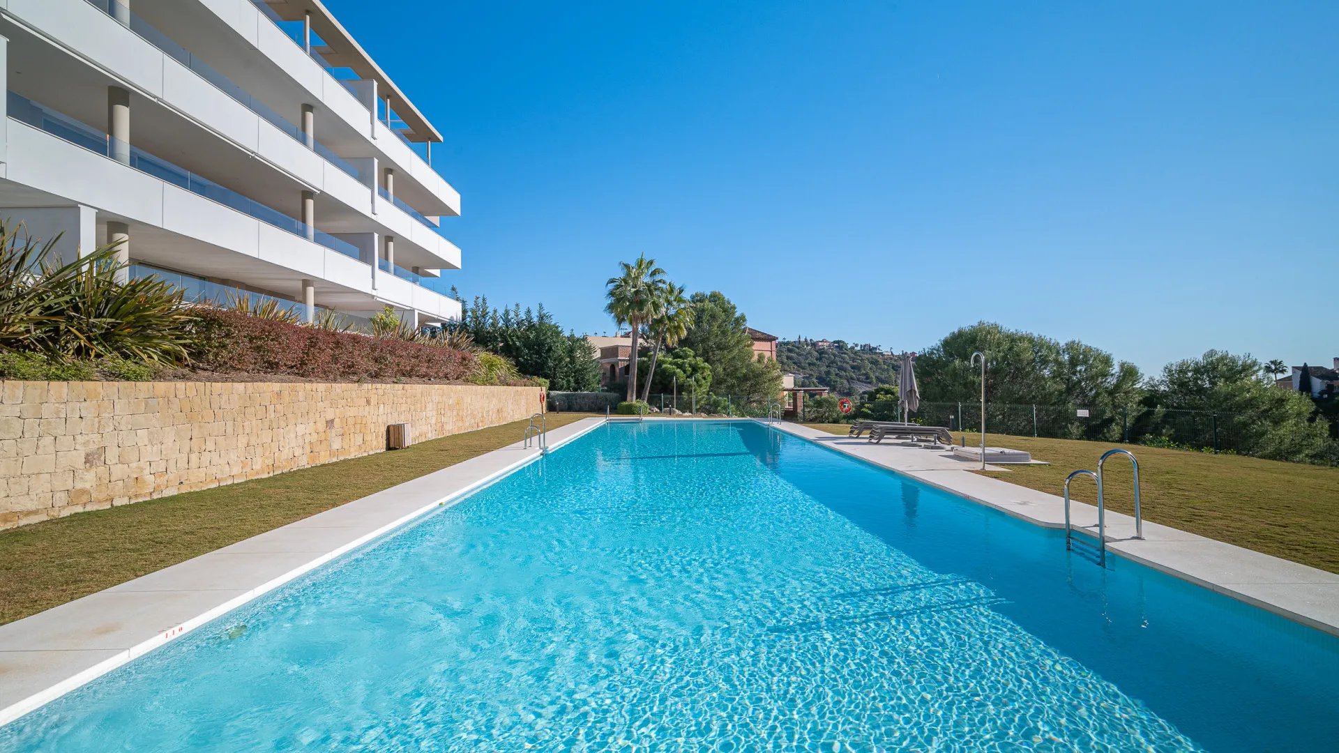 Atico duplex de 3 dormitorios a la venta en Botanic