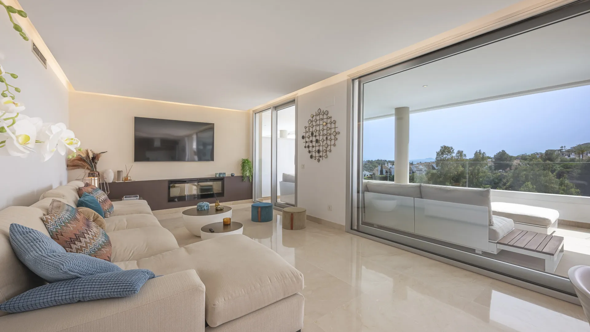 Atico duplex de 3 dormitorios a la venta en Botanic