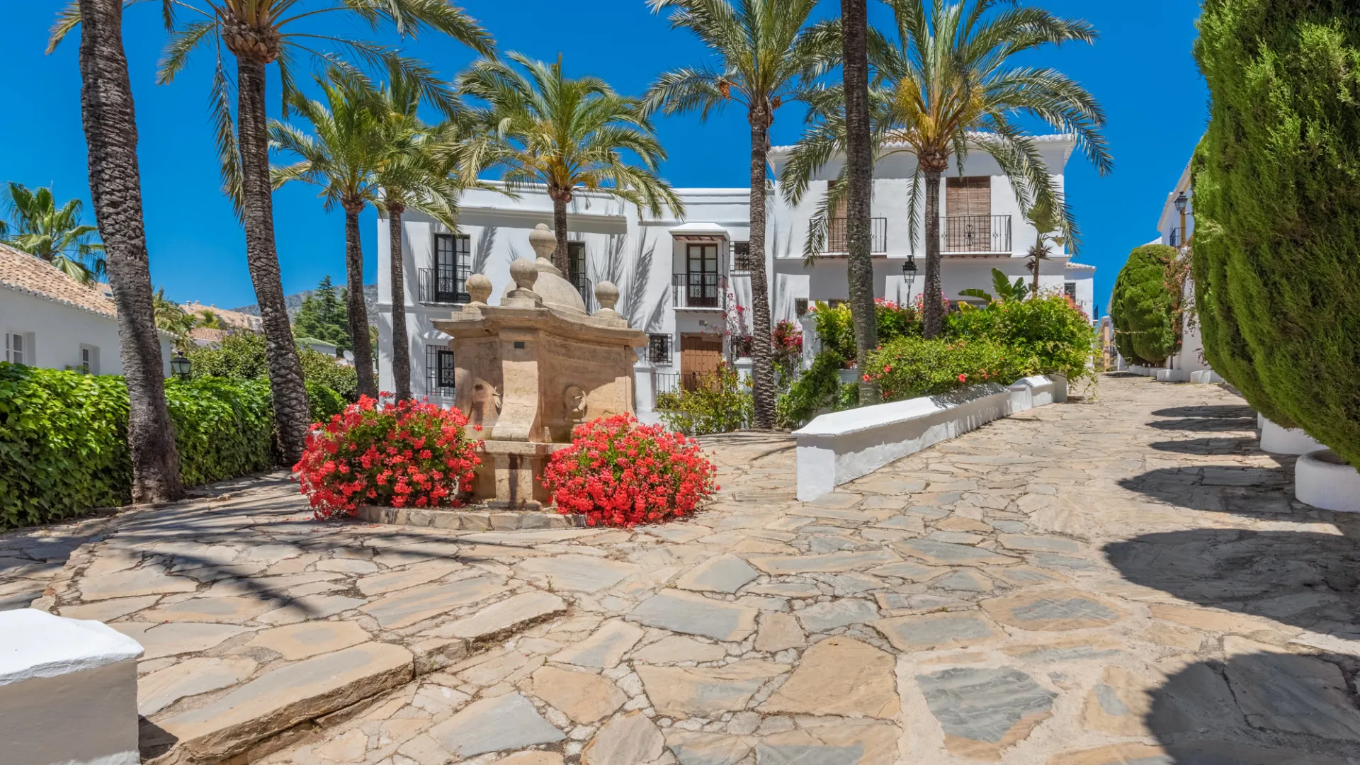 Town house for sale in Lomas Pueblo