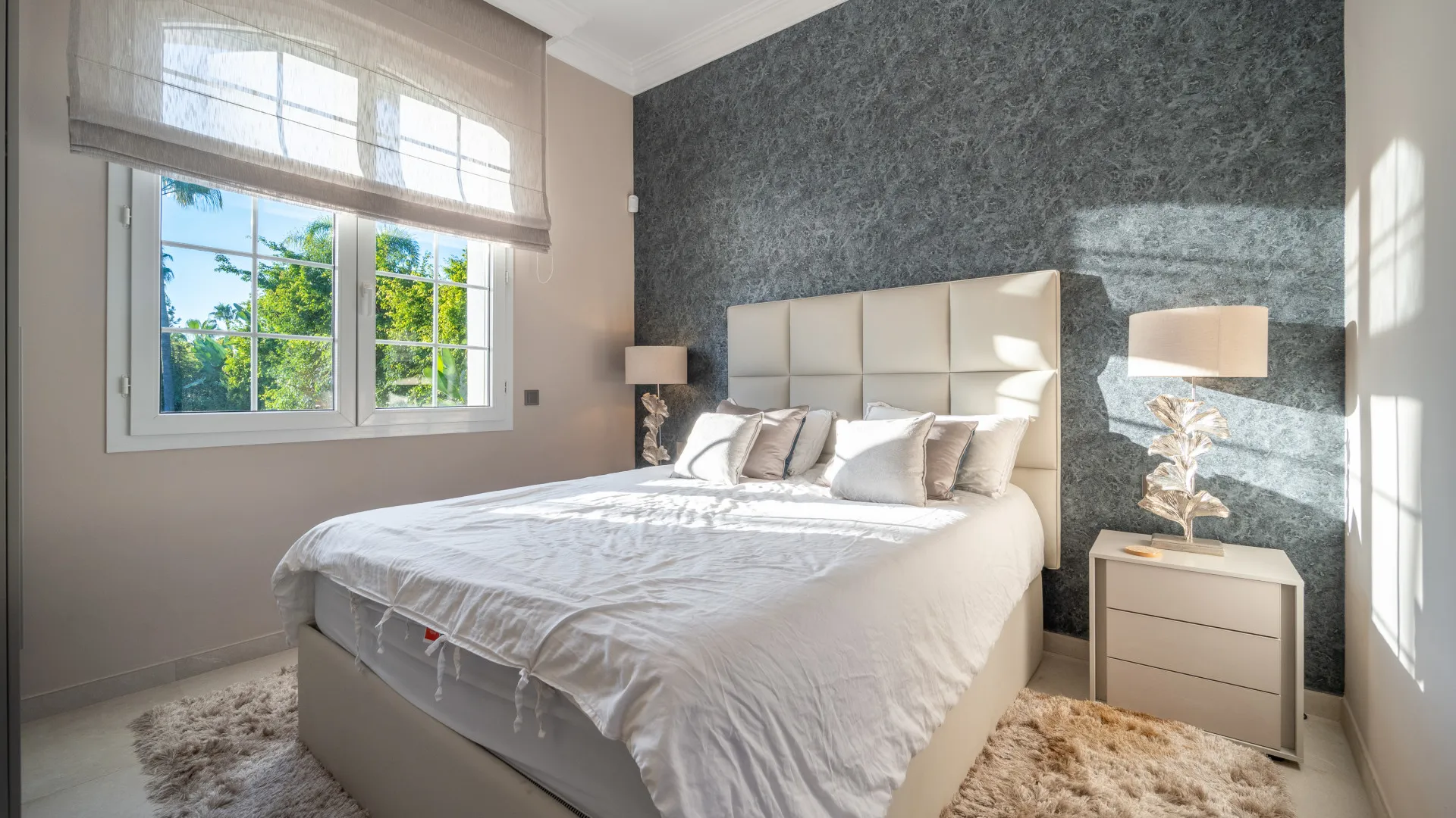 5 bedrooms villa in Aloha for sale