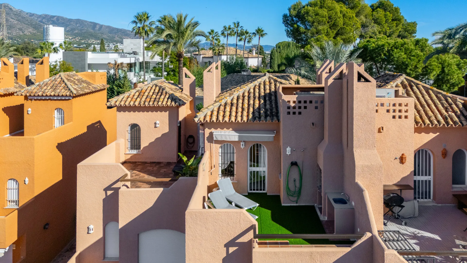 For sale town house in El Palmeral