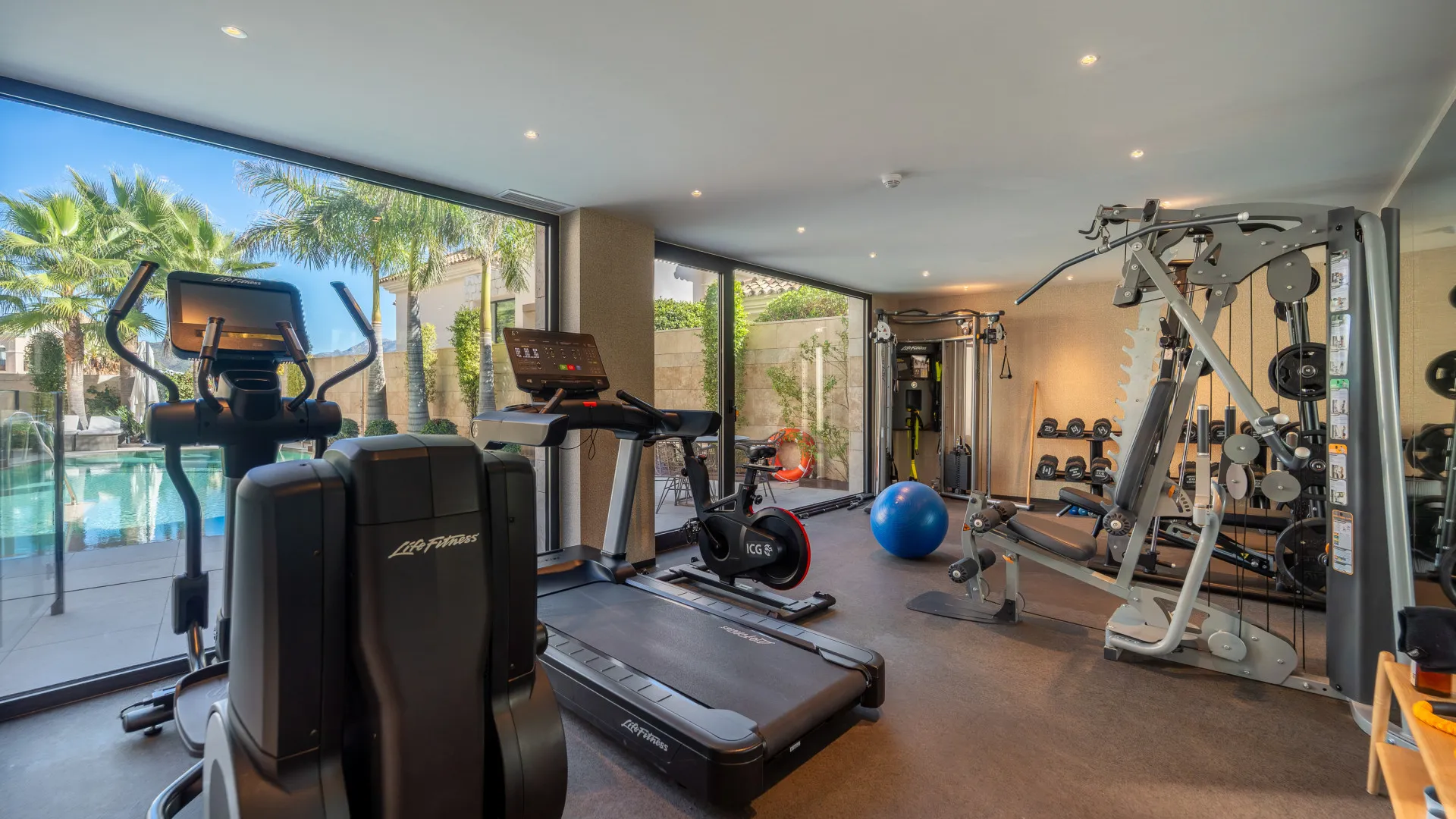 La Quinta apartment for sale