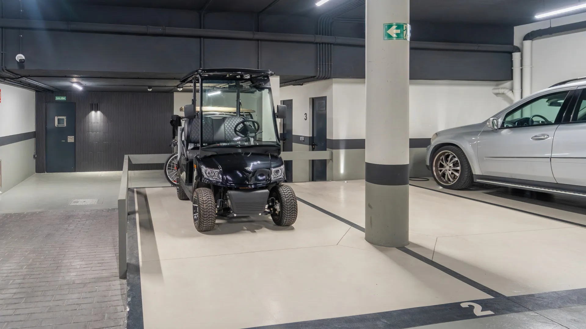 La Quinta apartment for sale