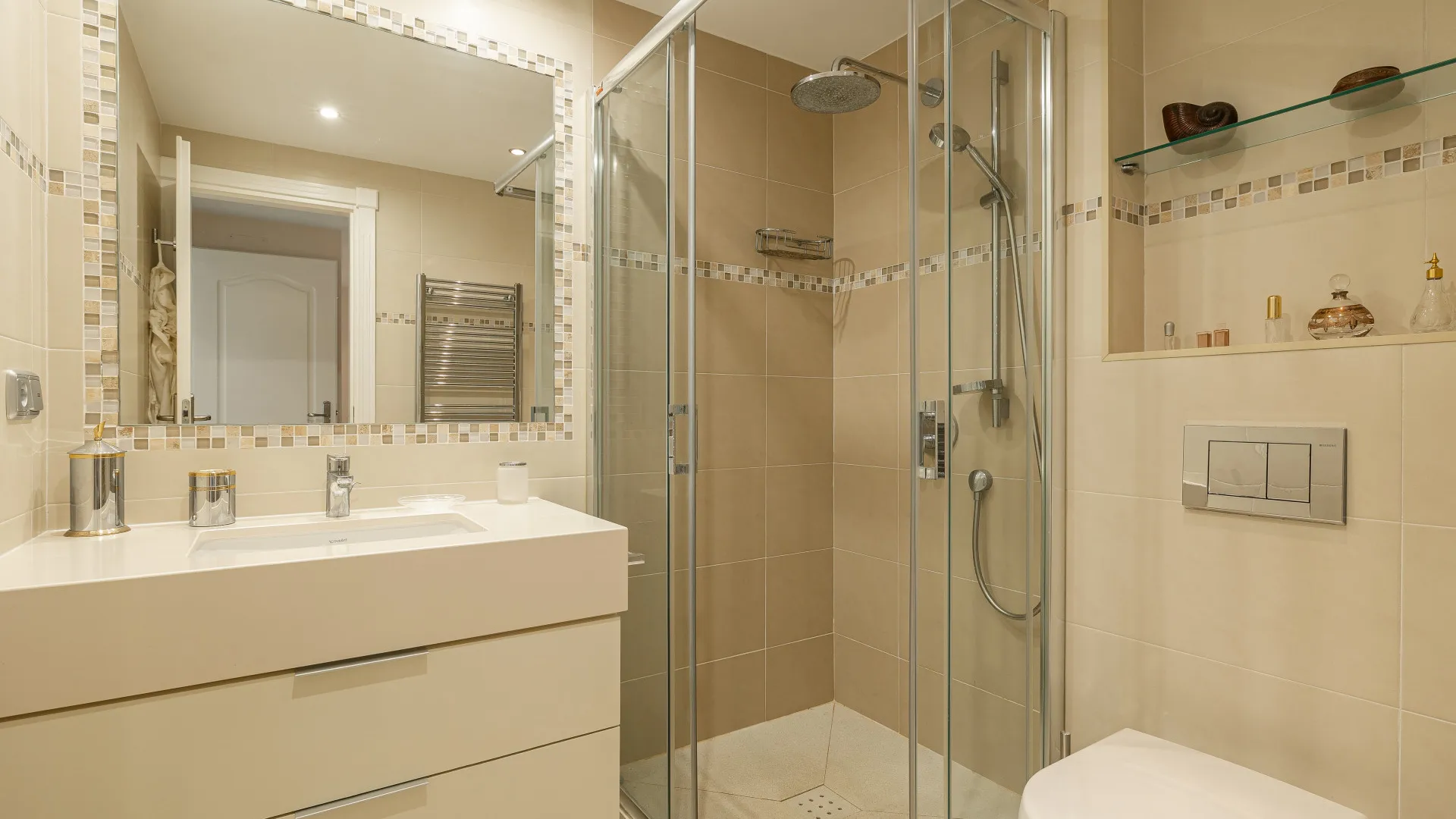 Ground floor apartment with 3 bedrooms for sale in Marina Puente Romano