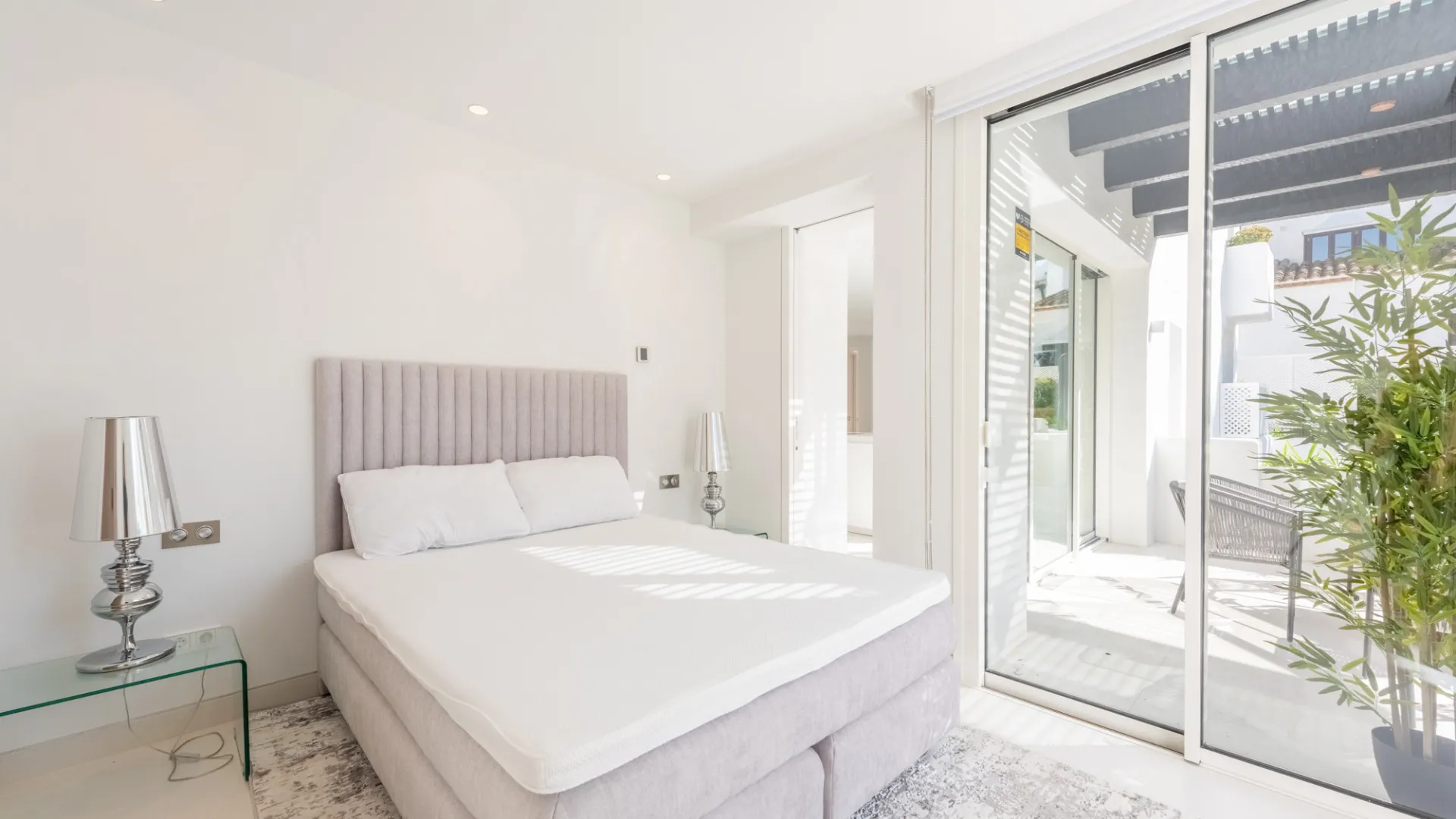 Apartamento en venta en Marina Puente Romano