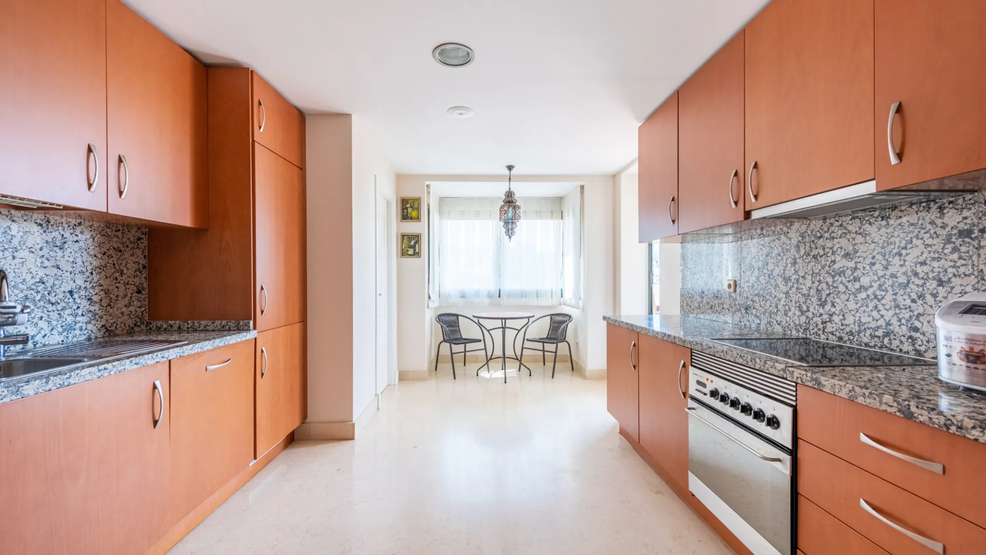 Buy duplex penthouse in Los Capanes del Golf