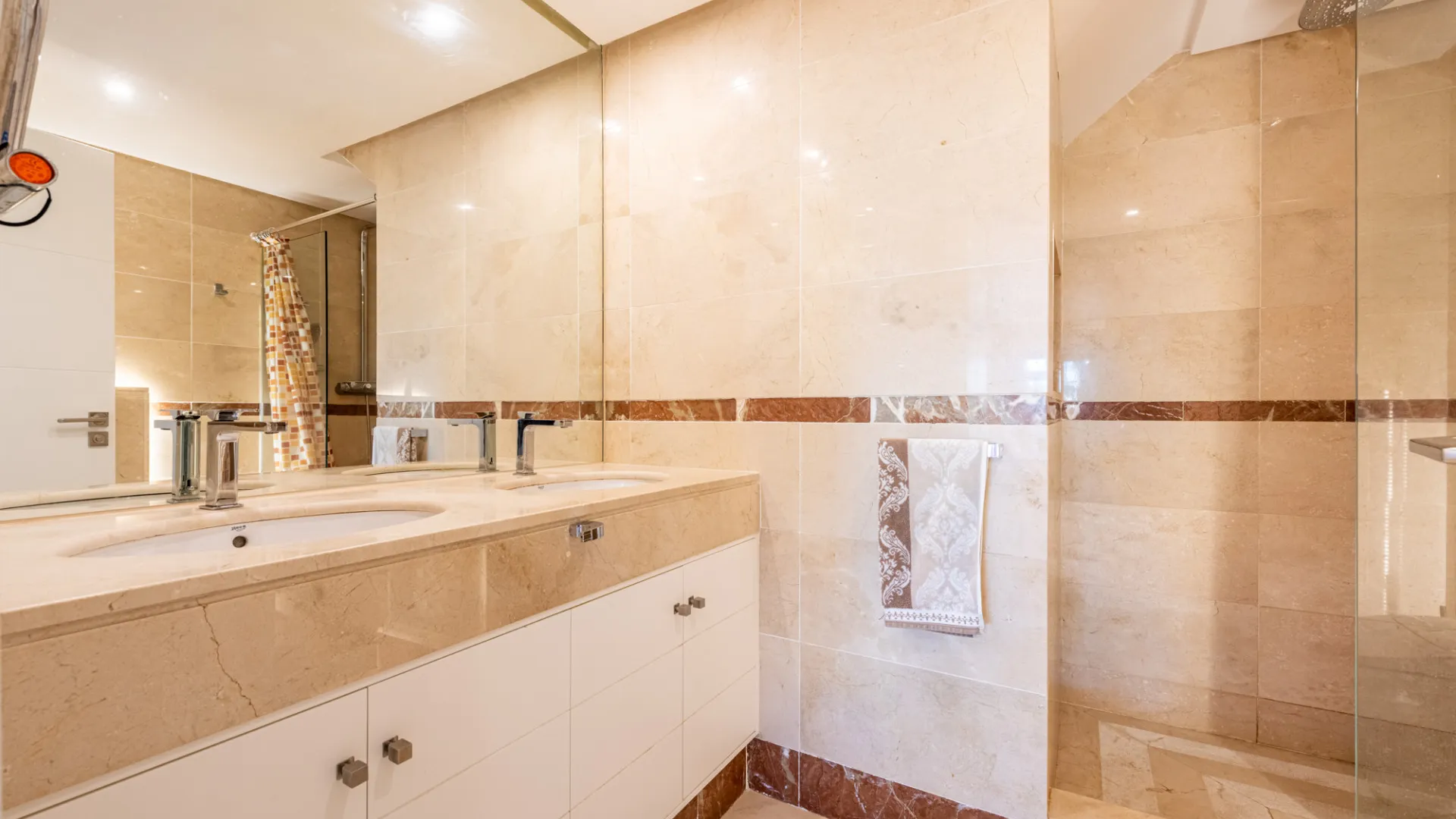 Comprar atico duplex en Bahia Alcantara de 3 dormitorios