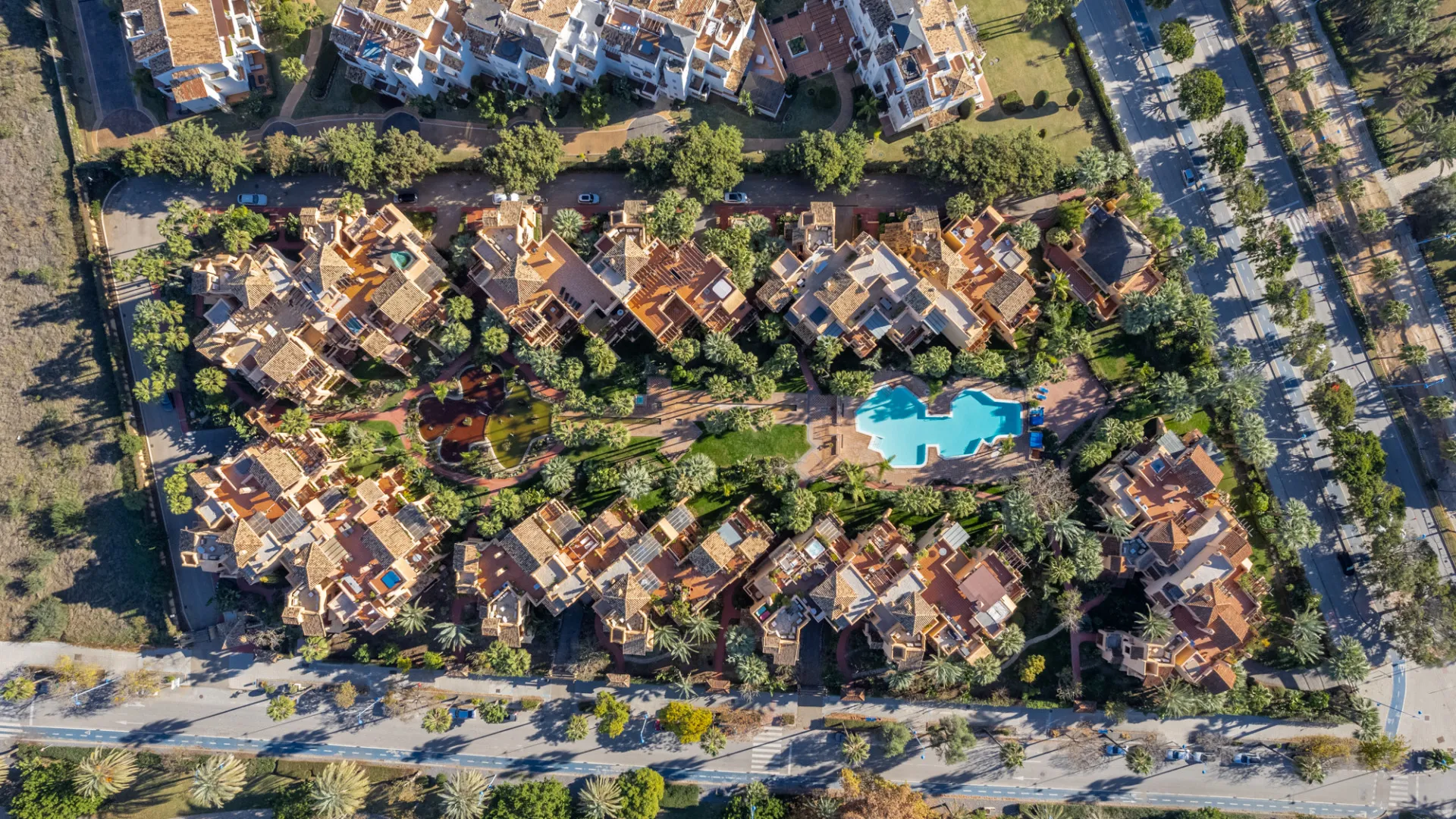 Comprar atico duplex en Bahia Alcantara de 3 dormitorios