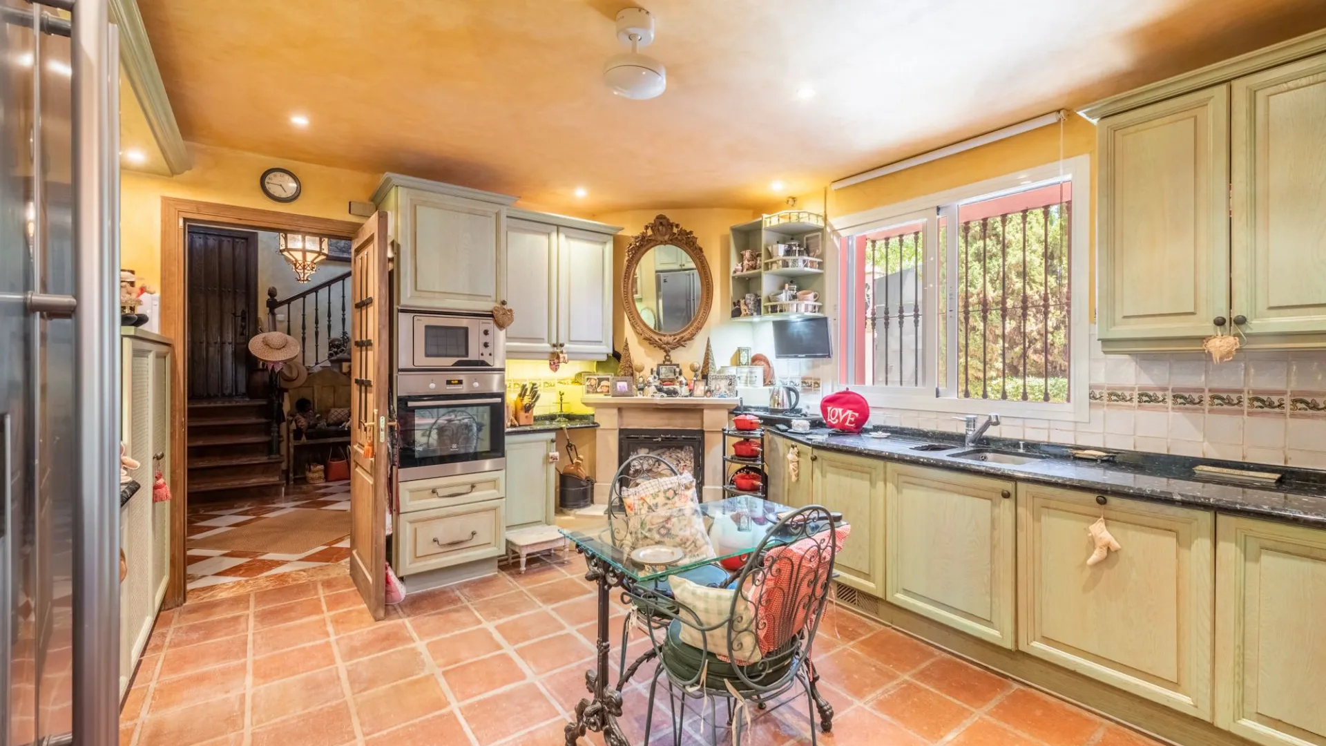 Villa en venta en Los Almendros