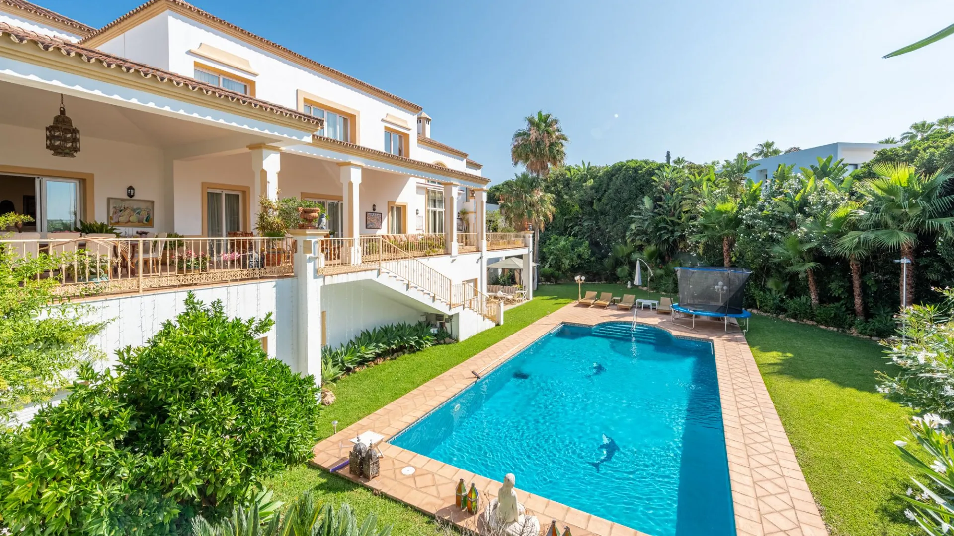 Paraiso Alto villa for sale