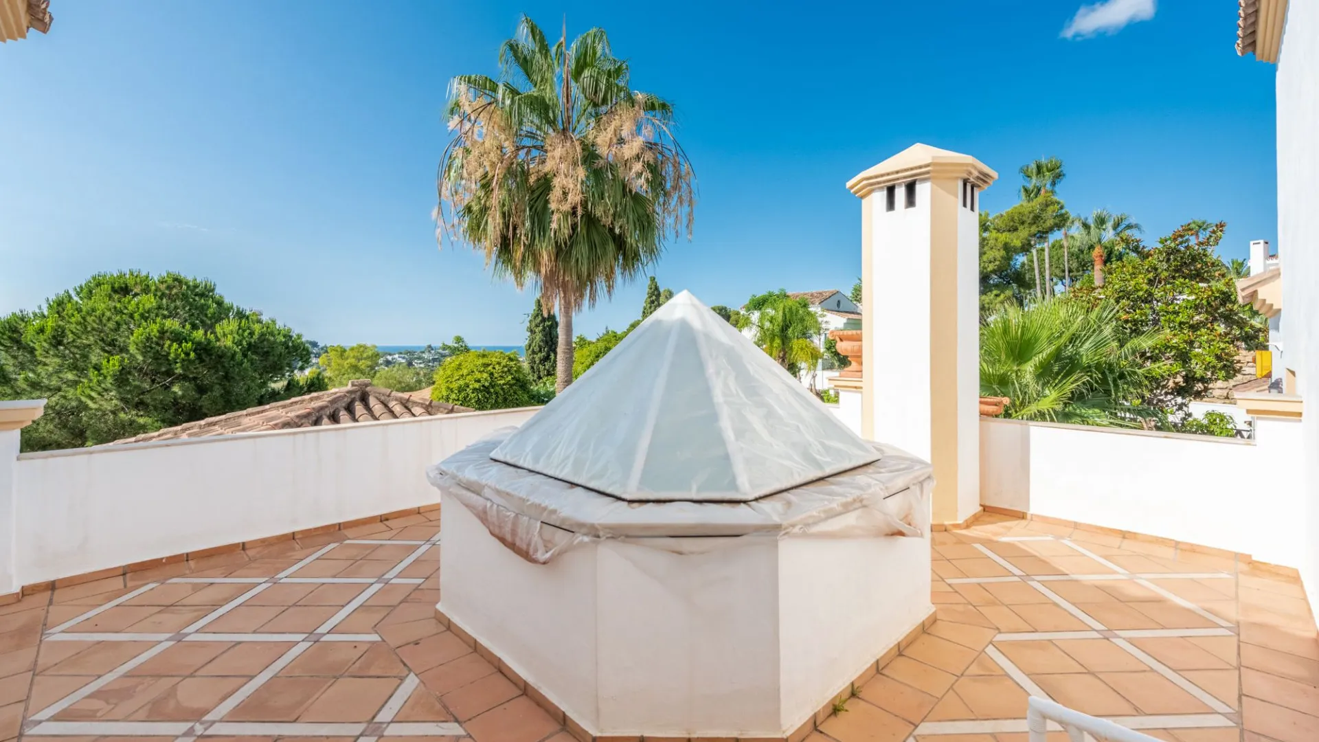 Paraiso Alto villa for sale