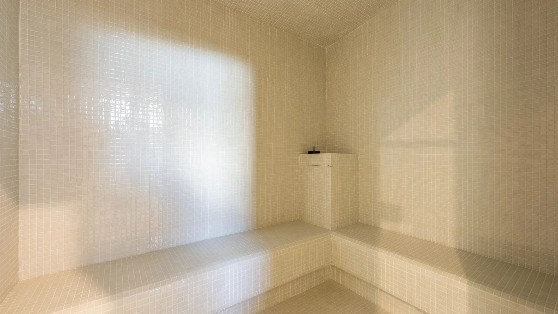 Comprar adosado con 6 dormitorios en Rio Real Golf