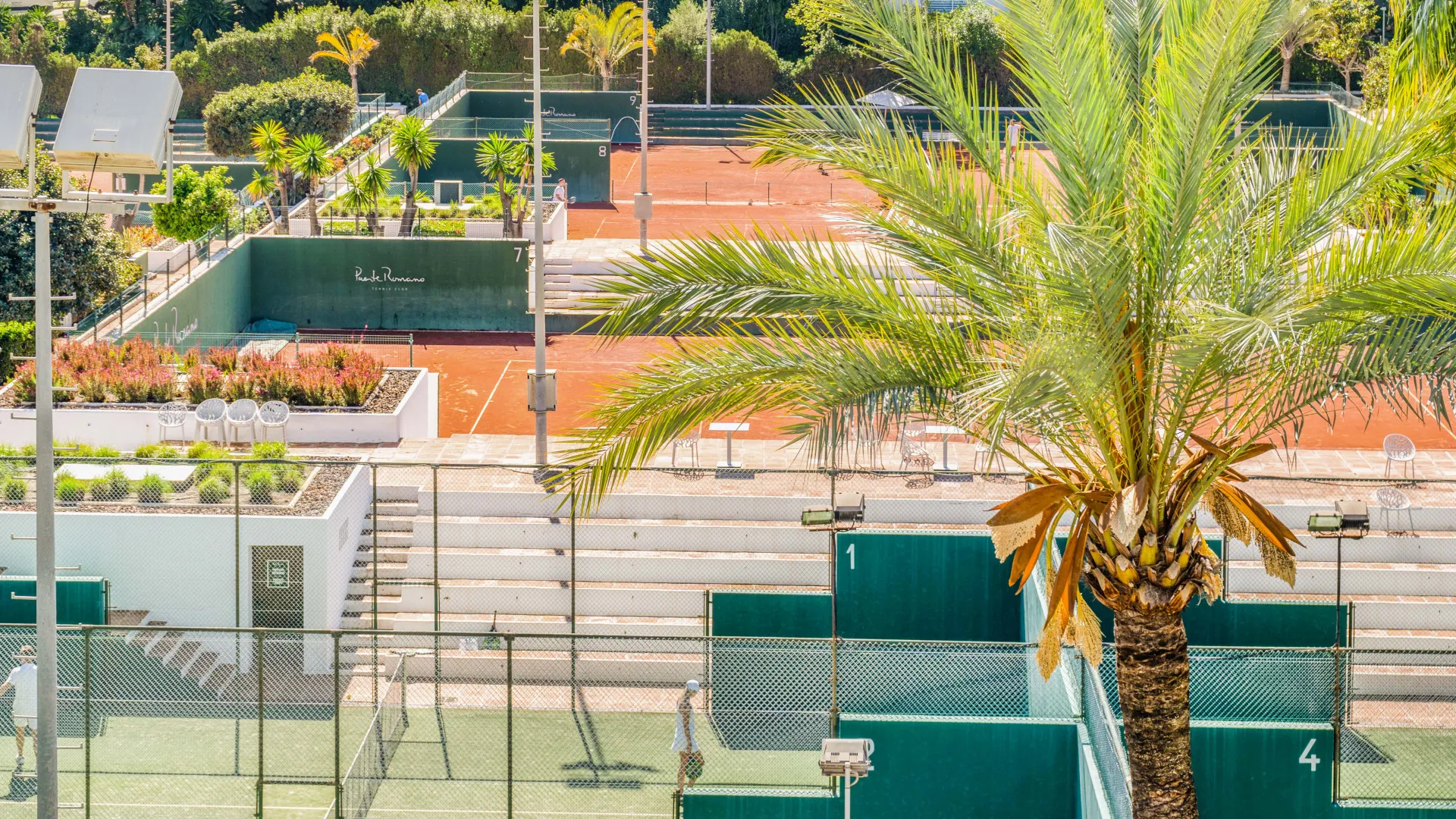 Atico duplex en venta con 3 dormitorios en Marina Puente Romano