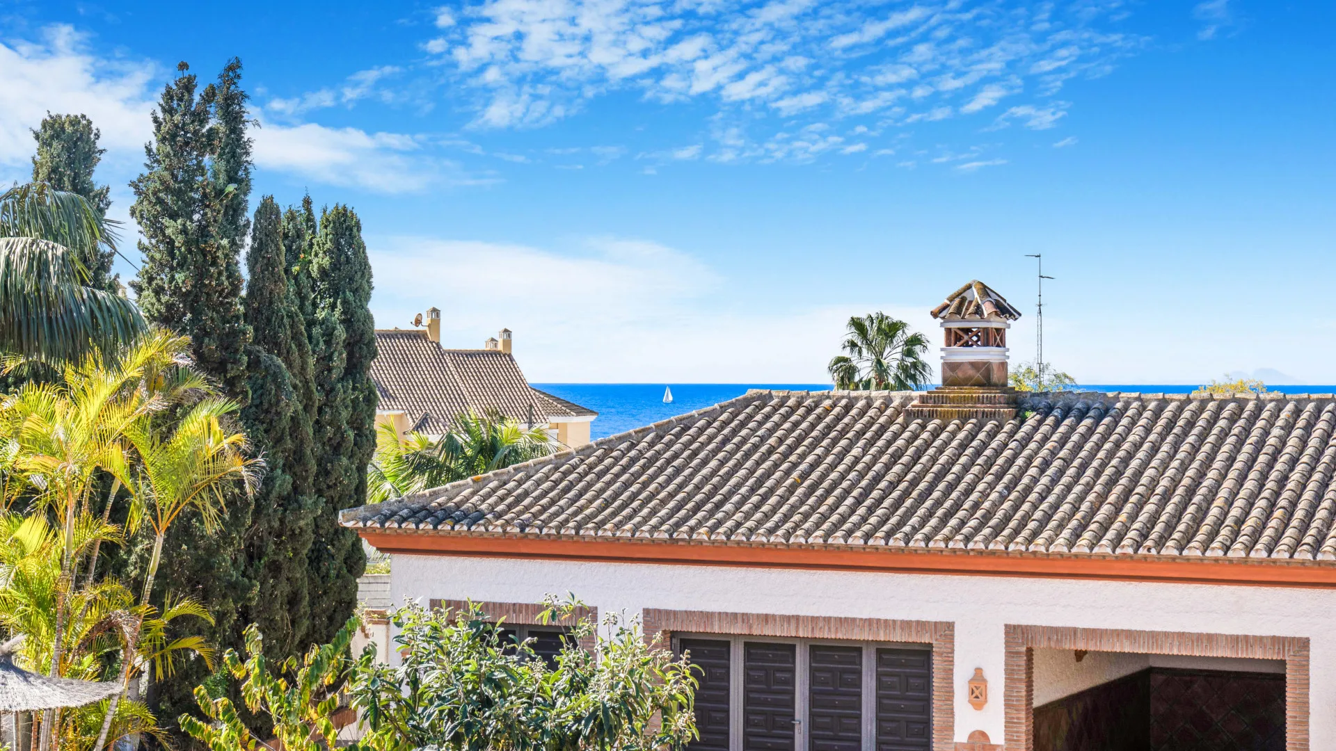 Comprar villa de 4 dormitorios en Costabella