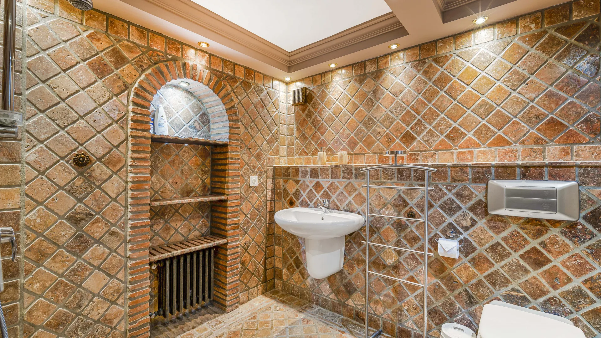 Comprar villa de 4 dormitorios en Costabella