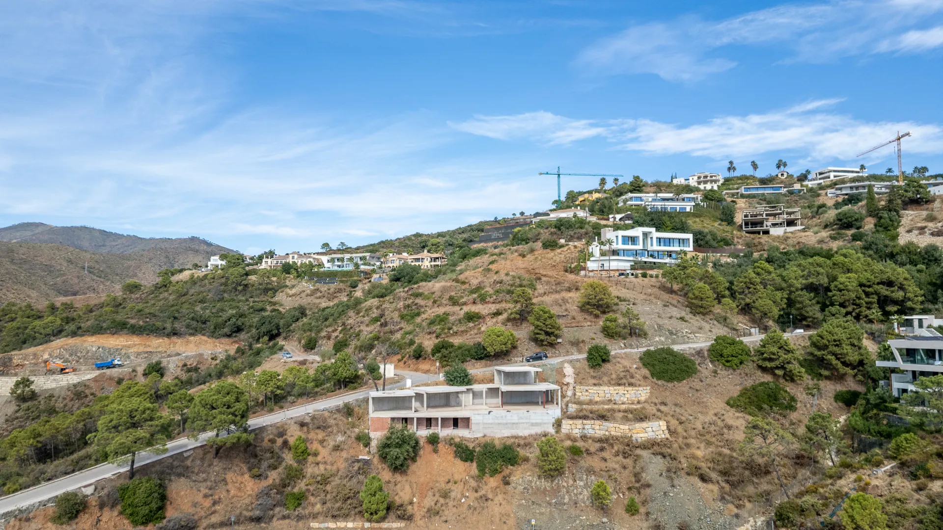 Plot in Monte Mayor for sale