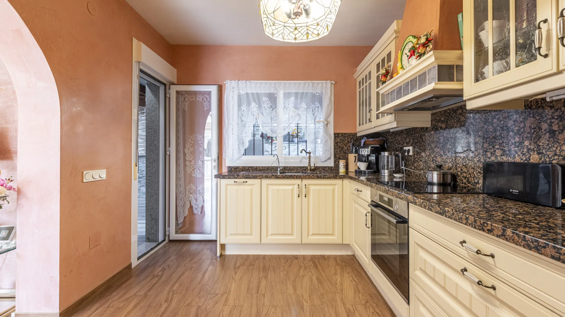 For sale 4 bedrooms villa in Carib Playa