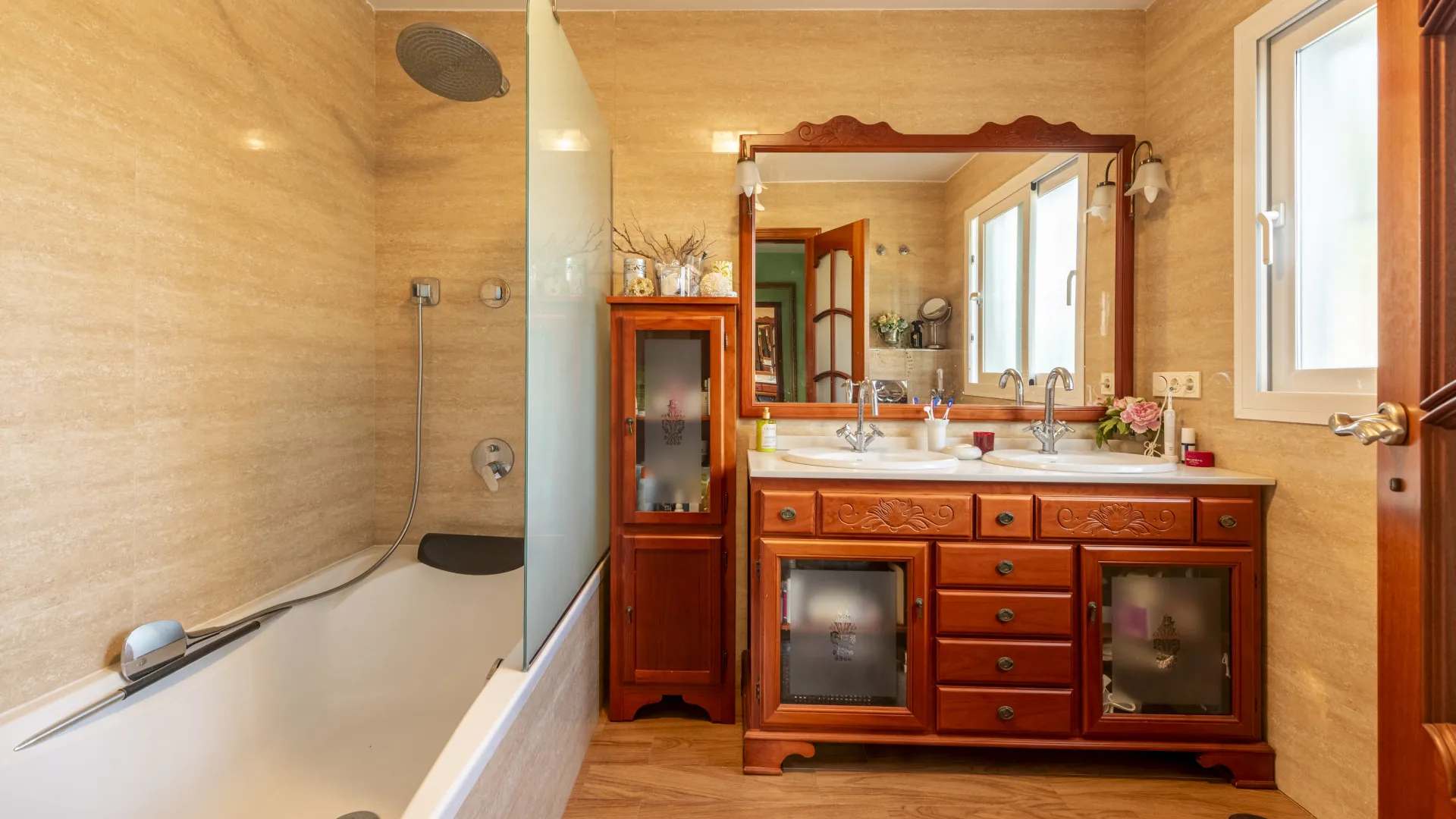 For sale 4 bedrooms villa in Carib Playa