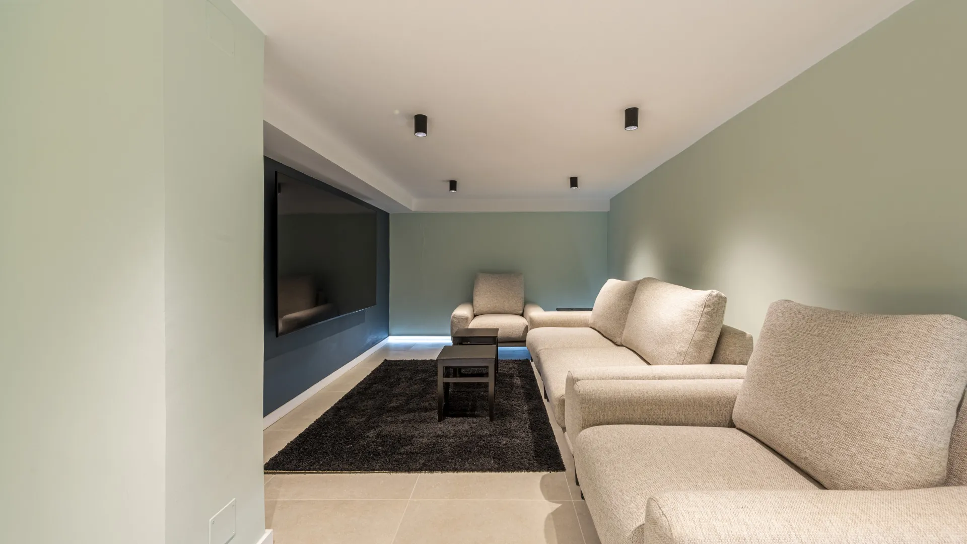 For sale Kings Hills apartment