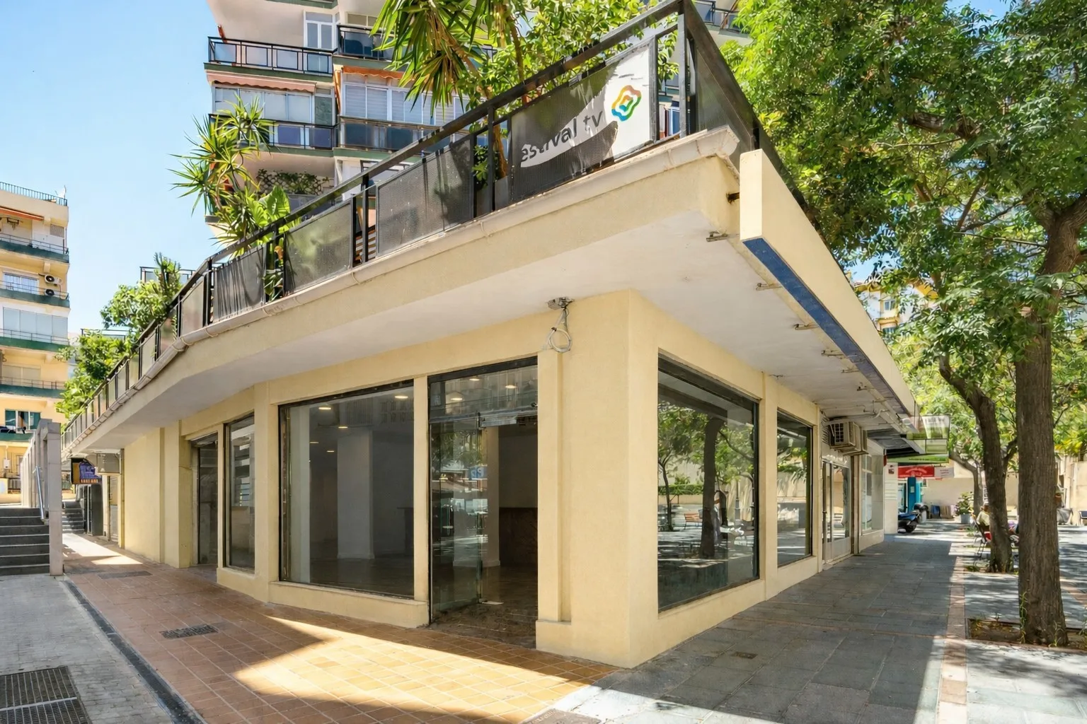 Marbella City commercial premises for sale