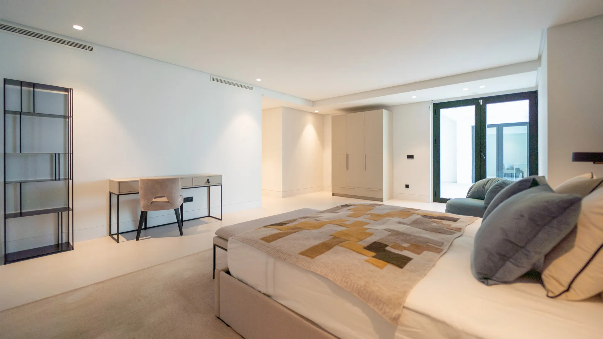 Villa en venta en Haza del Conde con 4 dormitorios