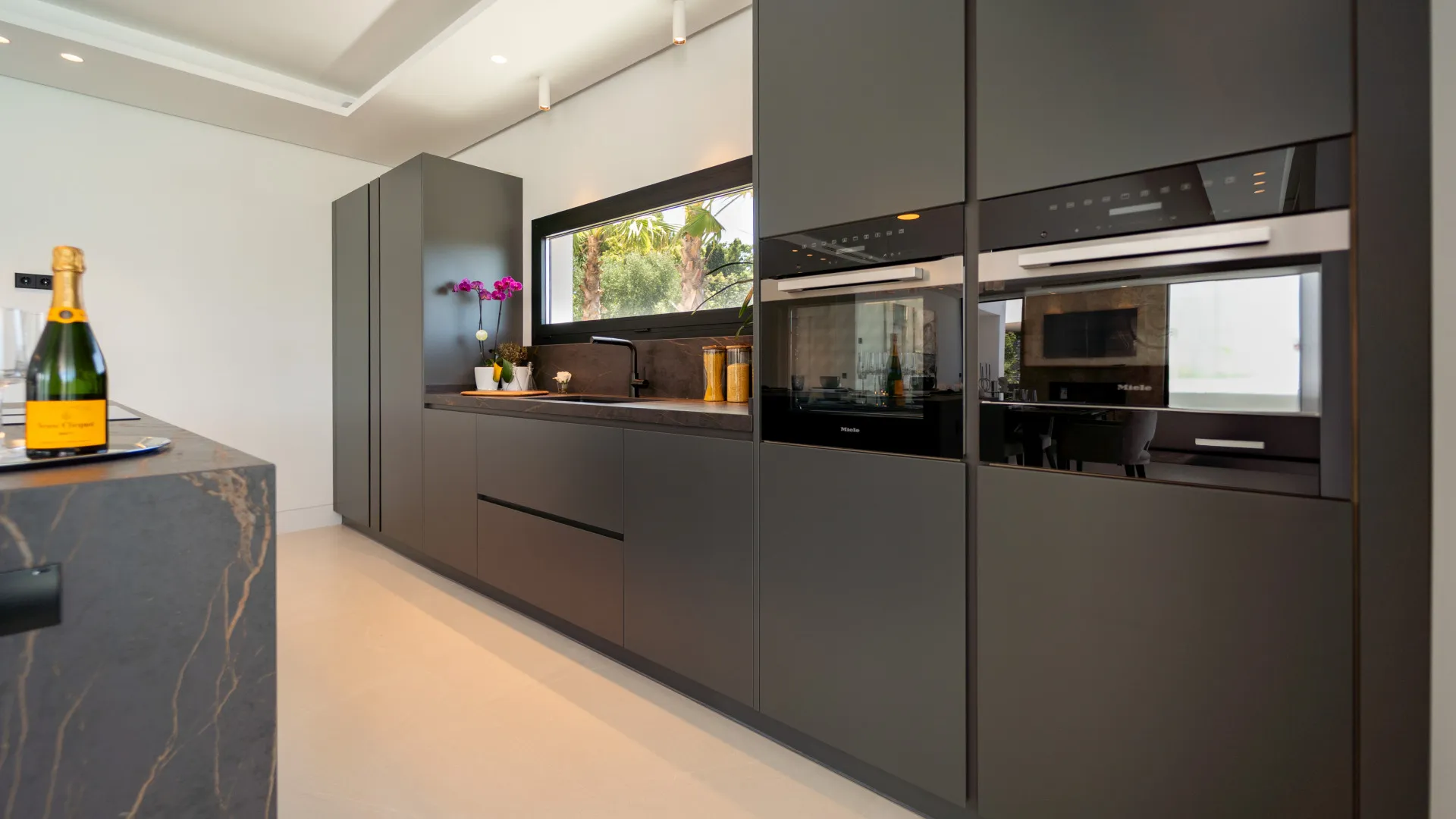 Villa en venta en Haza del Conde con 4 dormitorios