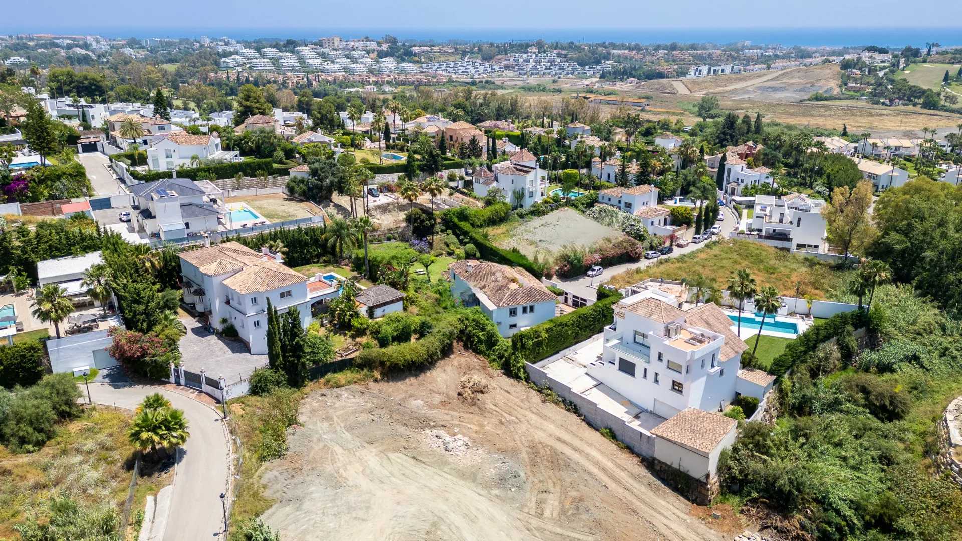 Plot for sale in El Paraiso