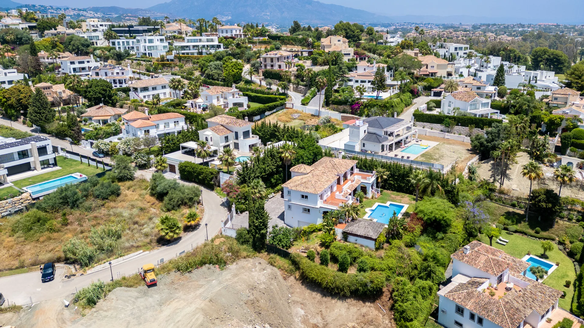 Plot for sale in El Paraiso