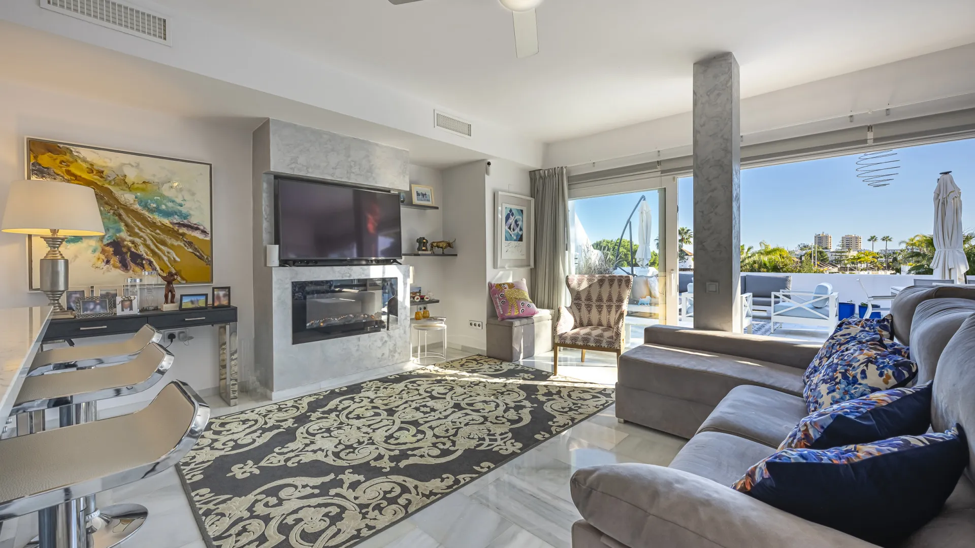 Buy town house with 3 bedrooms in Nueva Andalucia