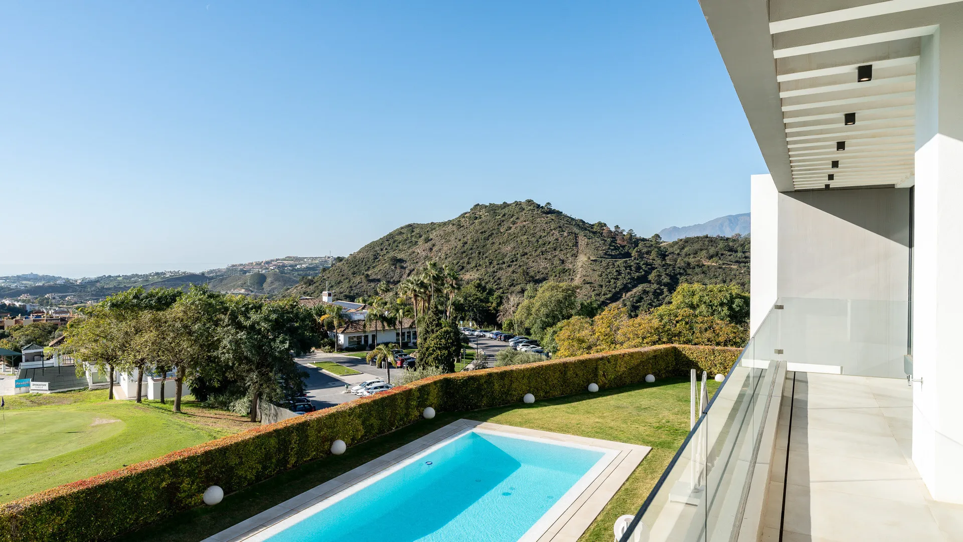 Villa in Los Arqueros for sale