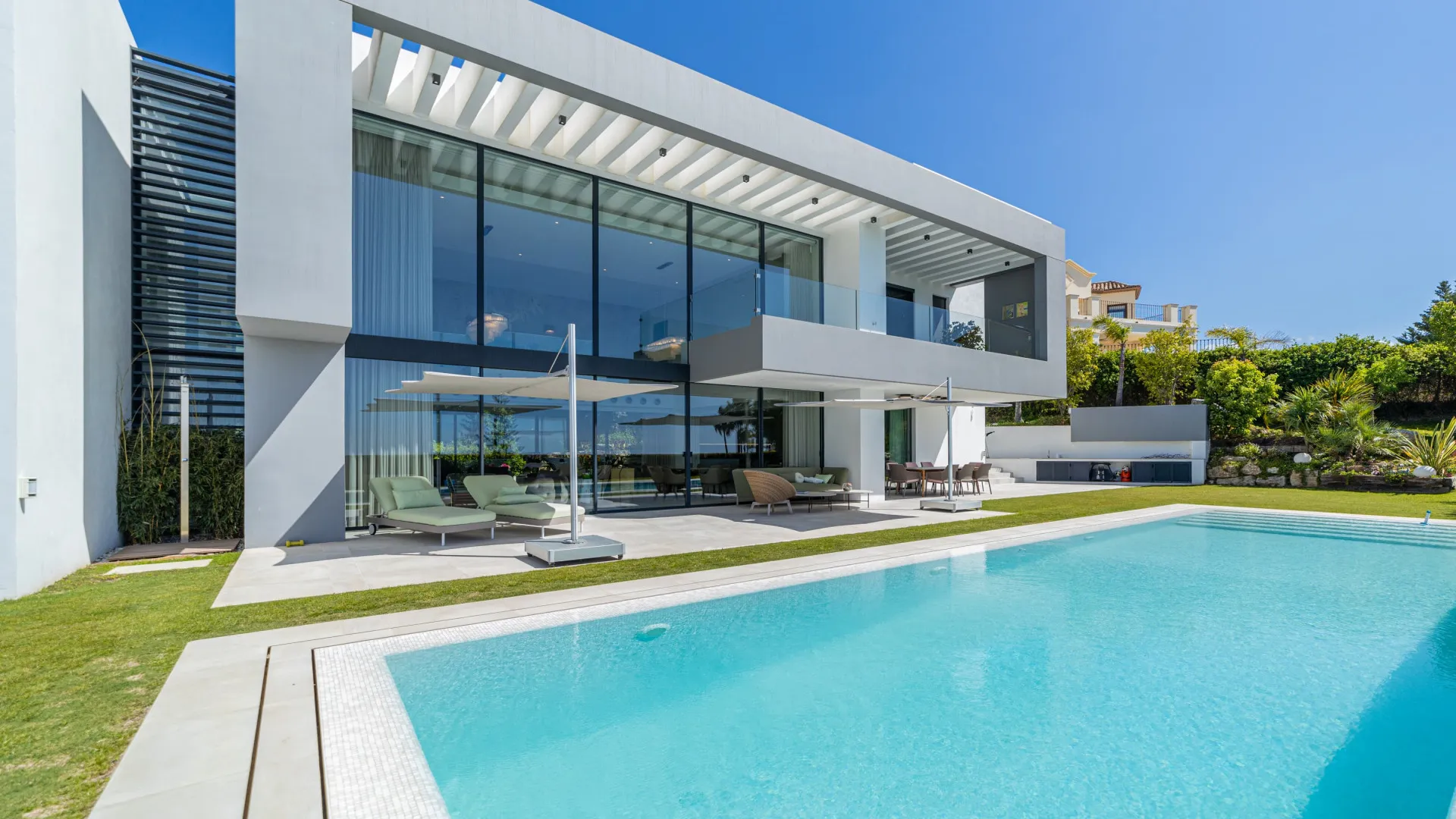 Villa in Los Arqueros for sale