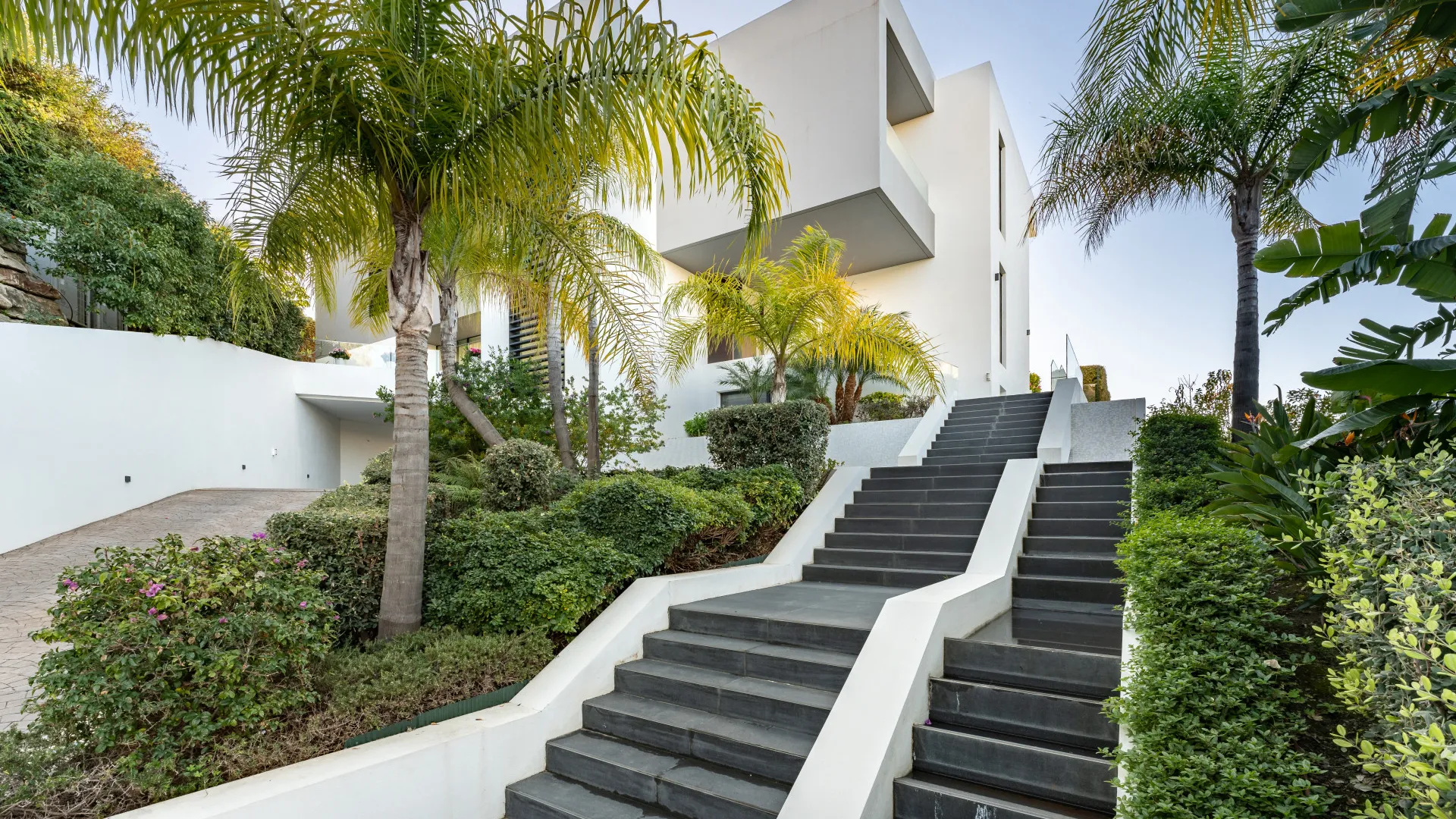 Villa in Los Arqueros for sale