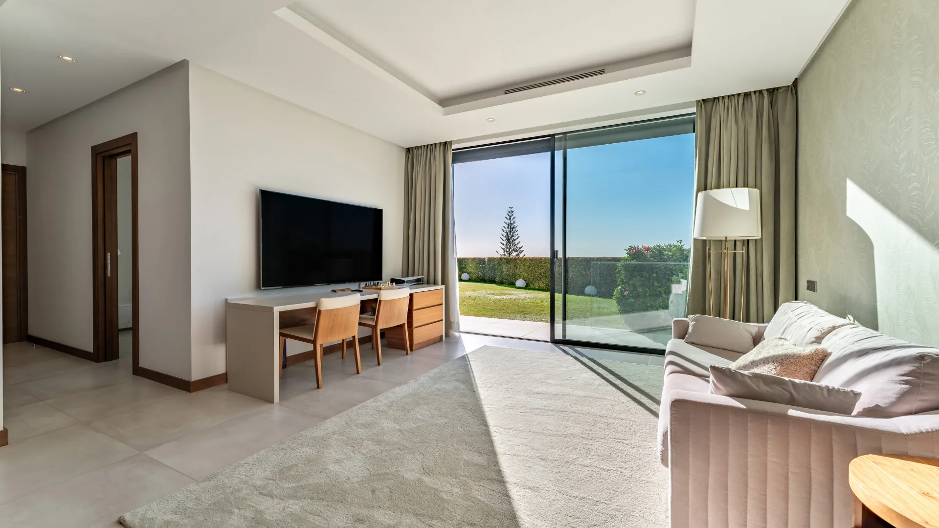 Villa in Los Arqueros for sale