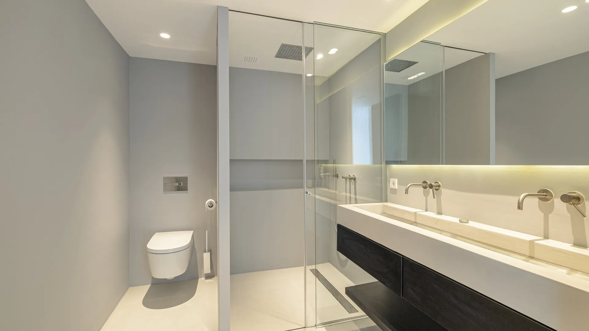 For sale 6 bedrooms villa in La Mairena