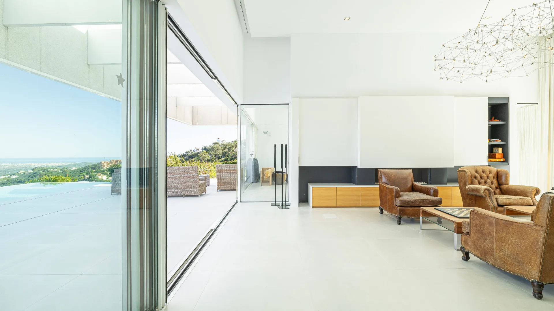 For sale 6 bedrooms villa in La Mairena