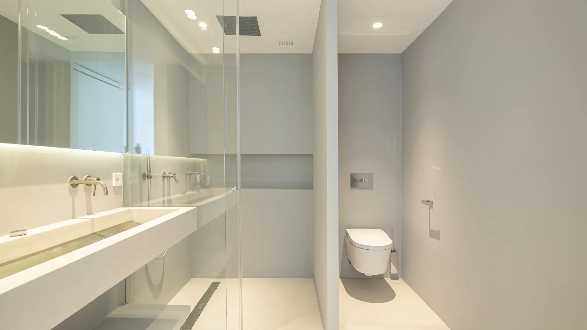 For sale 6 bedrooms villa in La Mairena