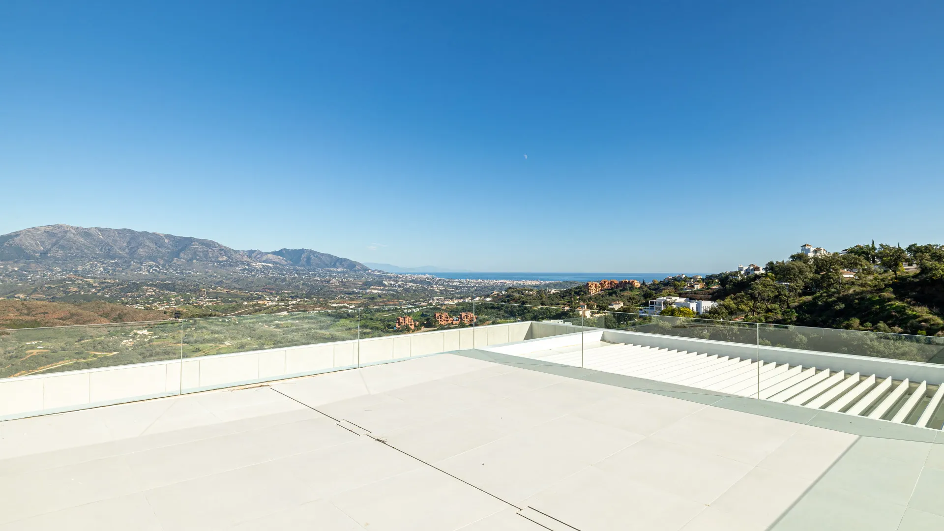 For sale 6 bedrooms villa in La Mairena