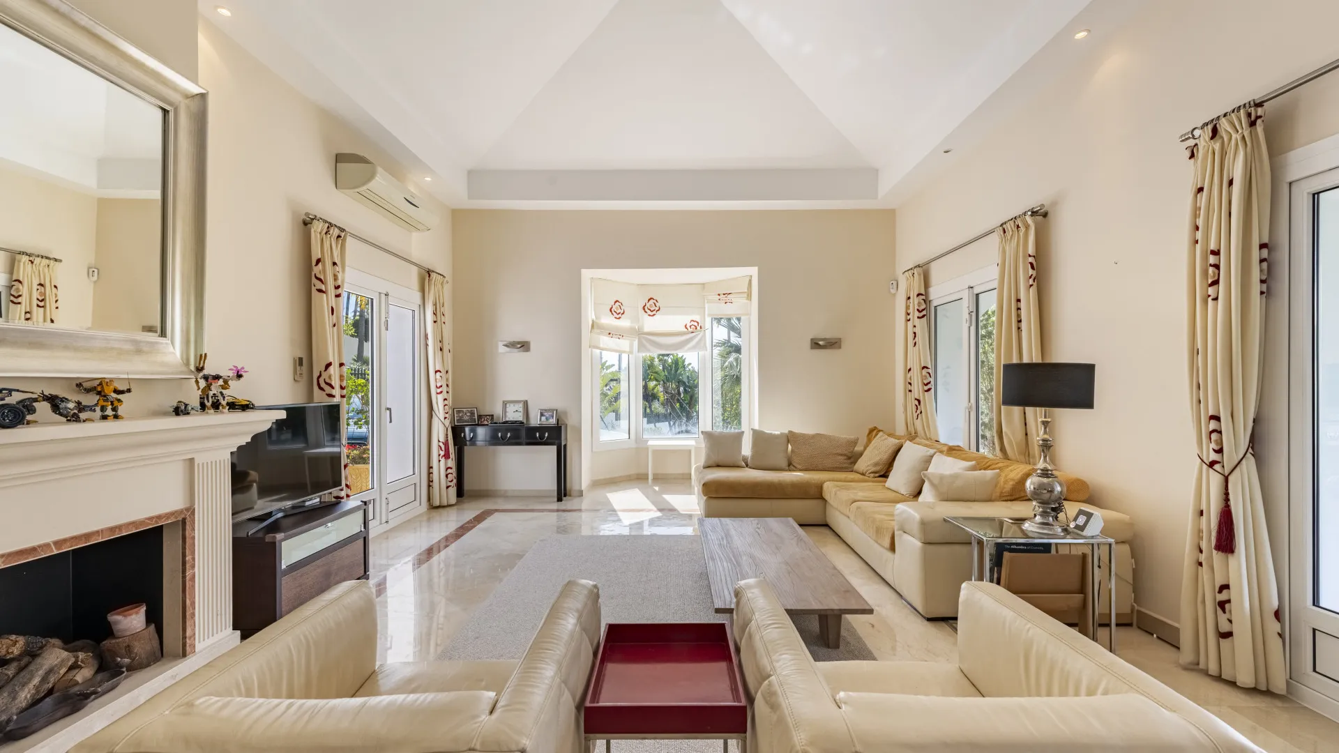 For sale villa with 4 bedrooms in La Quinta