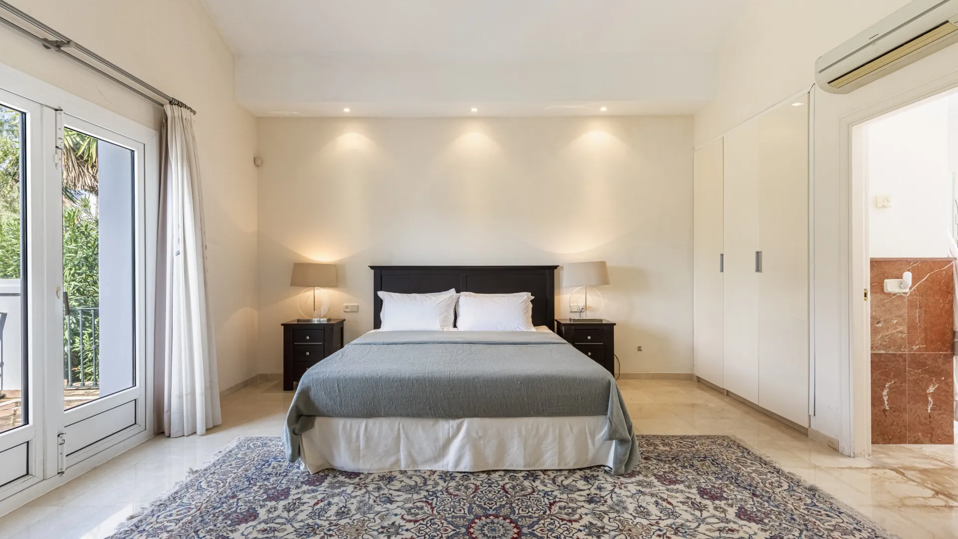 For sale villa with 4 bedrooms in La Quinta