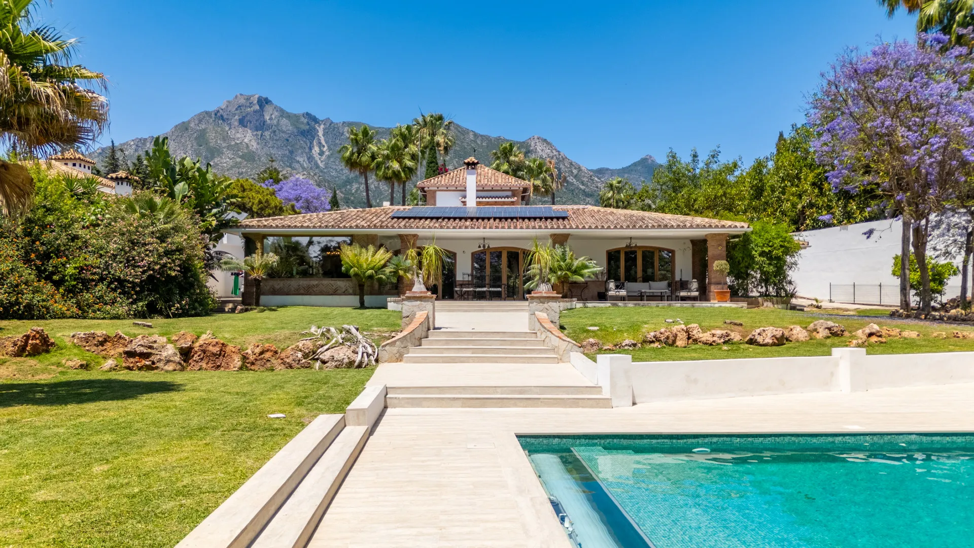 4 bedrooms villa in Rocio de Nagüeles for sale