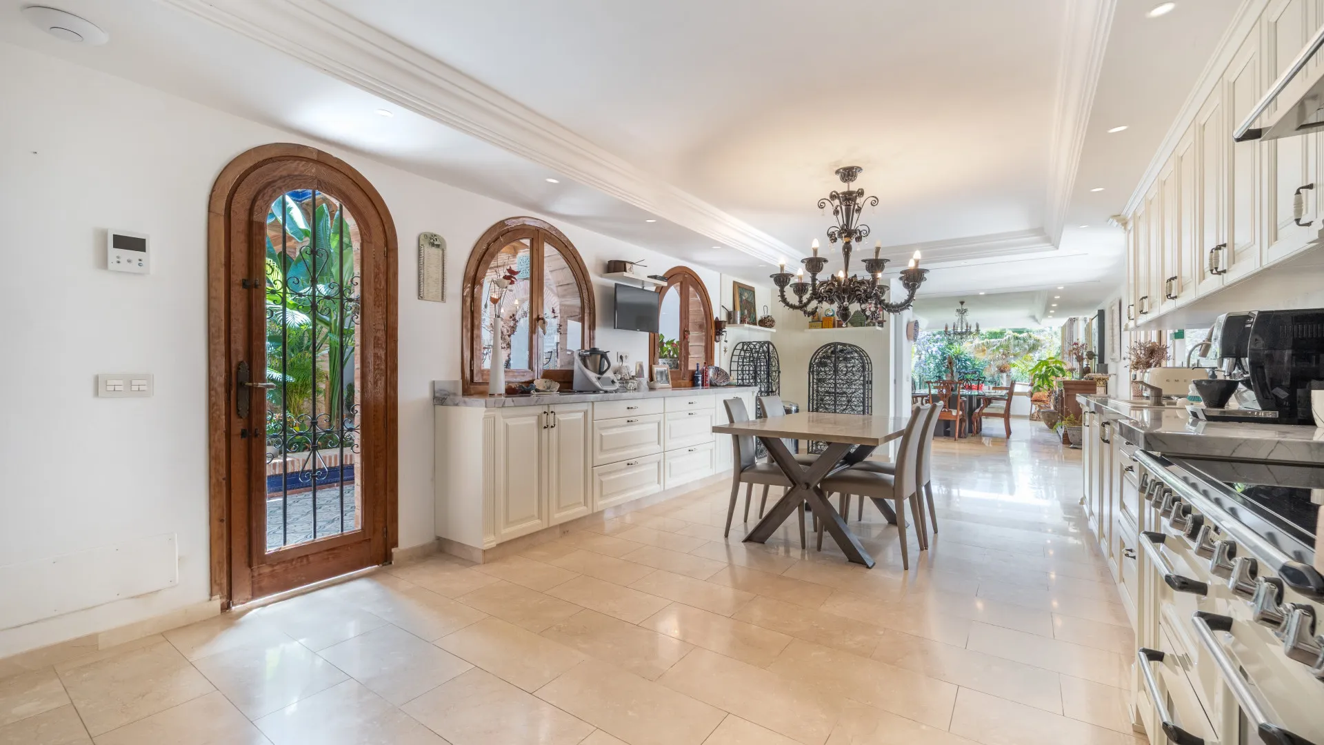 4 bedrooms villa in Rocio de Nagüeles for sale