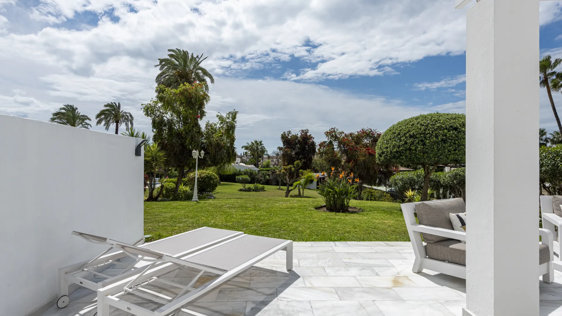 Se vende apartamento planta baja en La Rinconada con 2 dormitorios